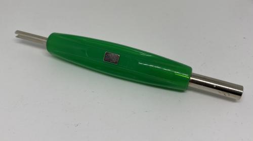 Ventil Schrauber mit Magnet